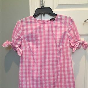 Banana Republic pink & white gingham blouse